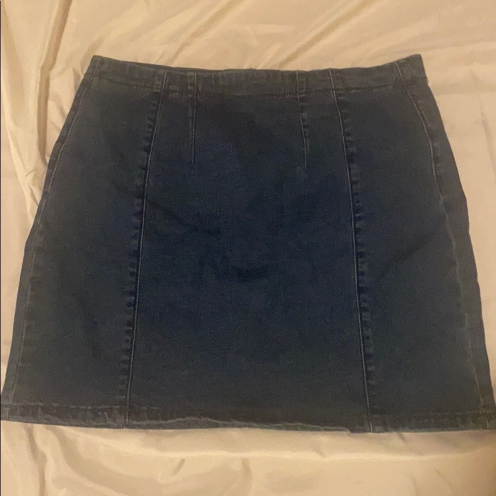 F21 Denim Mini Skirt - size medium